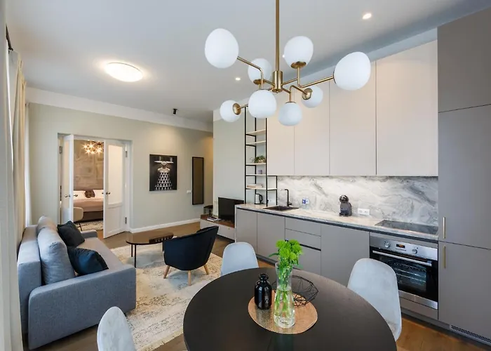 Laisves Ave. * كاوناس